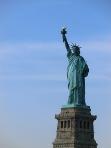 statue-of-liberty-4-1420903-m.jpg